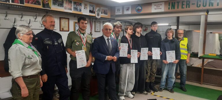 Mistrzostwa Powiatu Pilskiego Klas Pierwszych o Puchar Starosty.